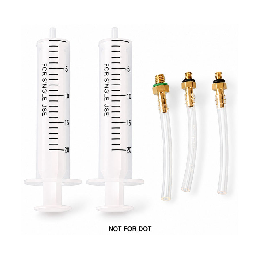 Pair of plastic hydraulic disc brake bleed syringes for bicycle brake servicing